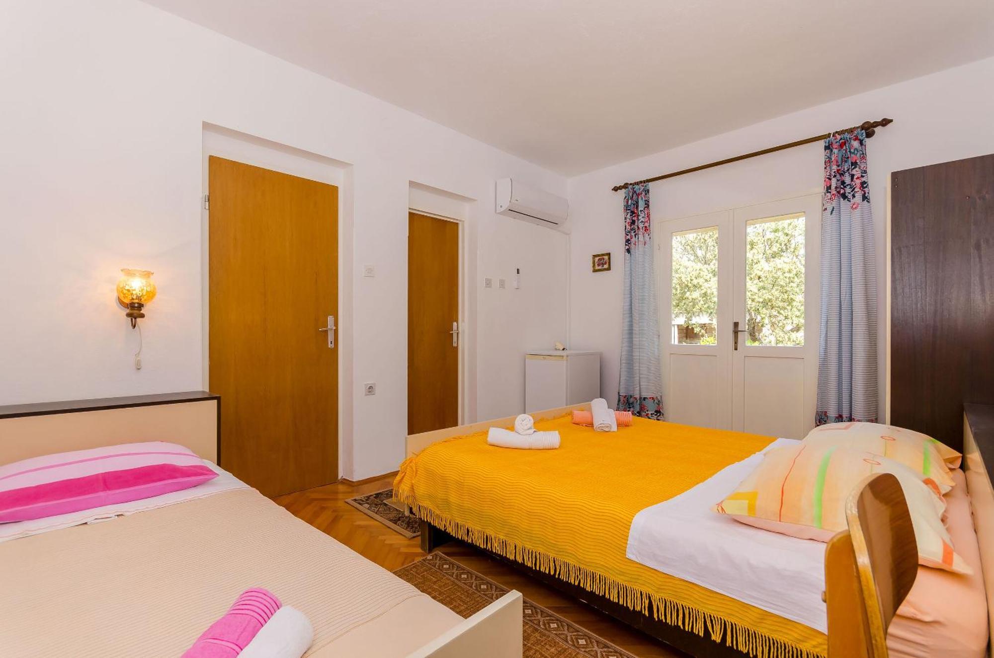 Rooms Ante Vrboska Luaran gambar